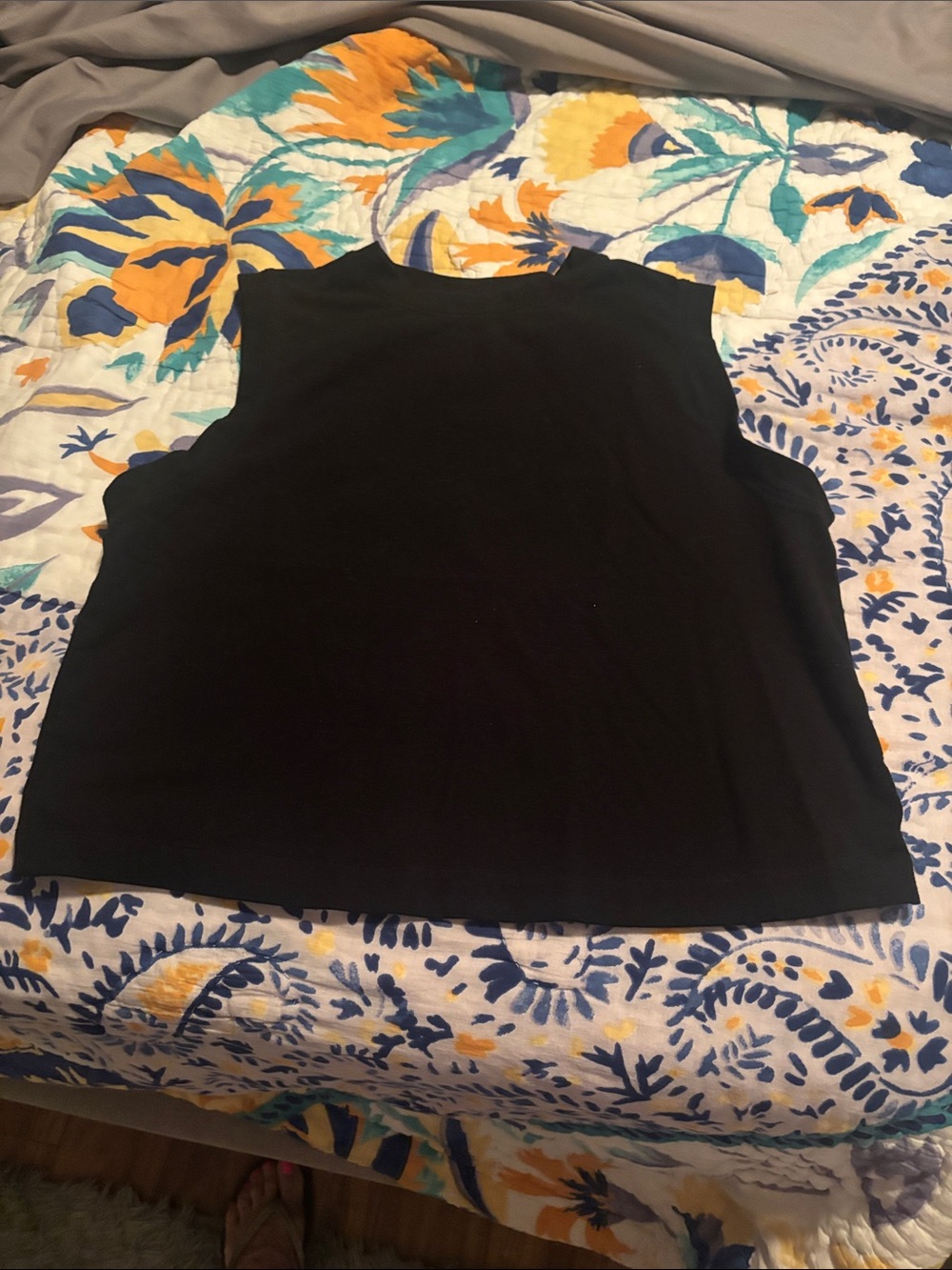 a new day Black Sleeveless Croppec Tank Top